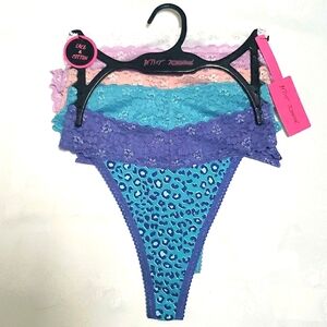 5-pack Betsey Johnson Lace Thongs Size XL